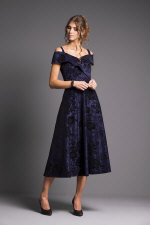 RISCA элегантная жаночая адзенне блузкі сукенкі спадніцы вытворца Польшча